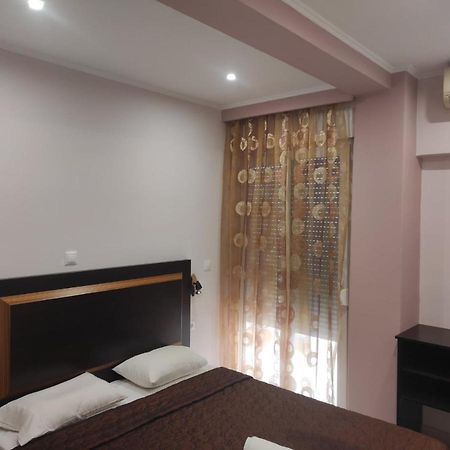 Hotel Louiza Paralía Dış mekan fotoğraf