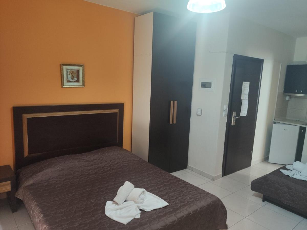 Hotel Louiza Paralía Dış mekan fotoğraf